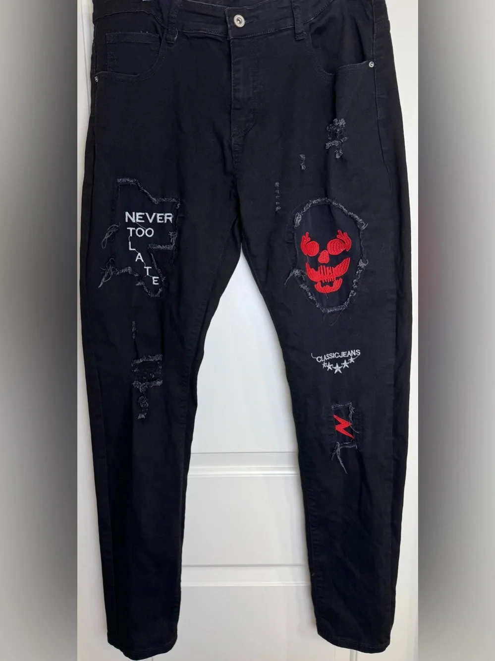 SHEIN Men’s 36 Black Distressed Skull Embroidered Punk Goth Stretch Jeans